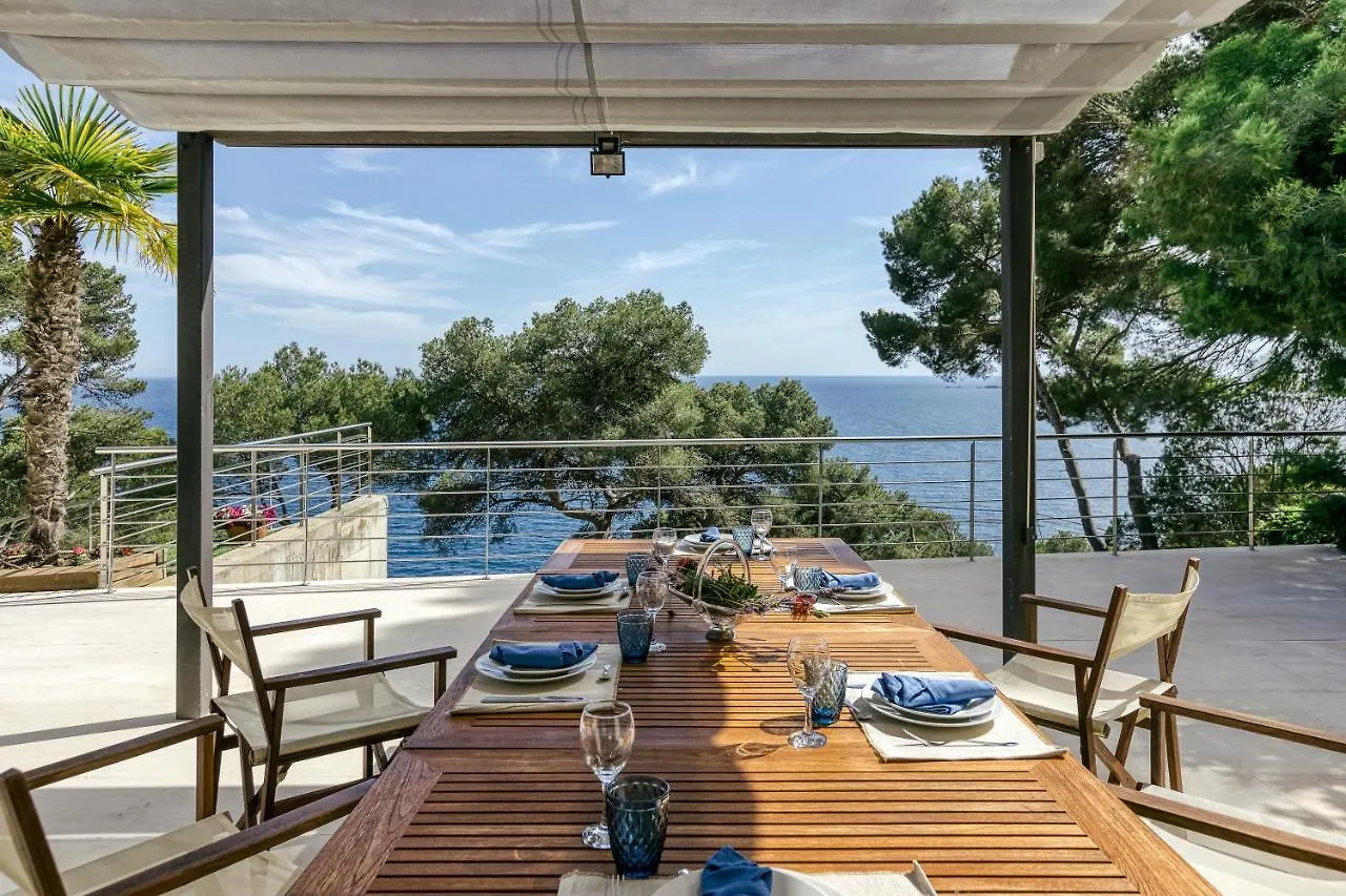 Blueview Villa Llafranc