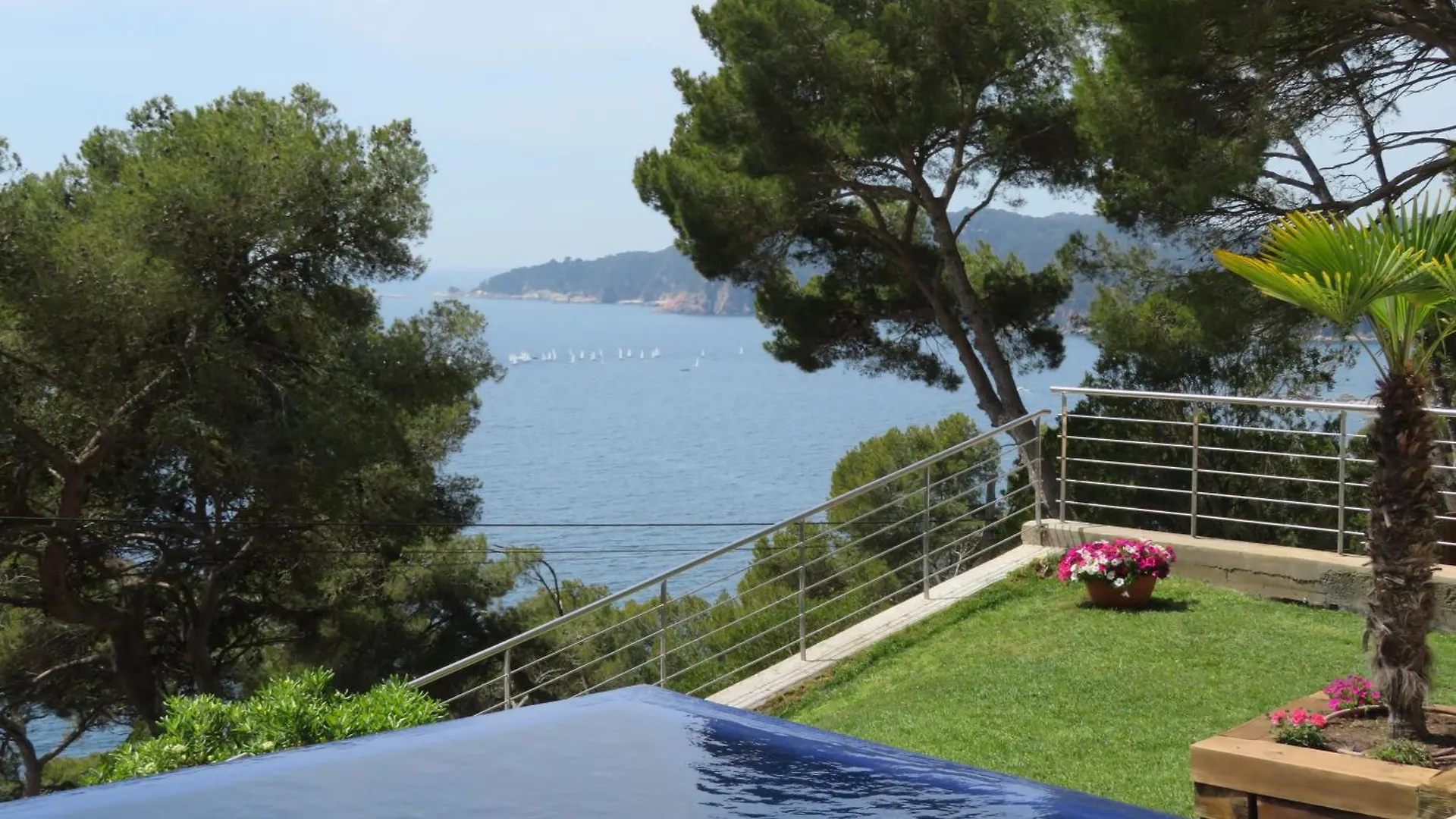 Blueview Villa Llafranc 0*,